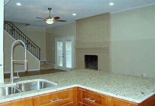 7517 Wellcrest Dr in Dallas, TX - Building Photo
