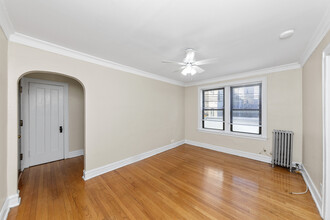 1717 W North Shore Ave in Chicago, IL - Building Photo - Building Photo