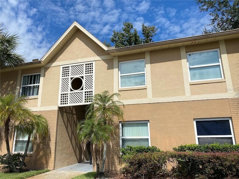 9900 Sweepstakes Ln, Unit GE in Orlando, FL - Building Photo