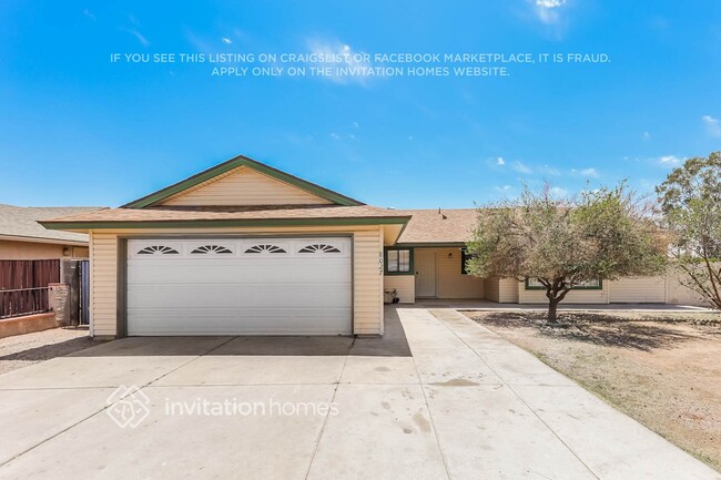 property at 8027 W Glenrosa Ave