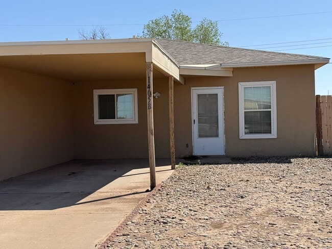 1405 Riley Dr in Roswell, NM - Building Photo - Building Photo