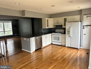 12717 Perchance Terrace in Woodbridge, VA - Building Photo - Building Photo