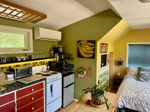 1370 Garfield Aly, Unit Furnished studio apt. in Eugene, OR - Foto de edificio - Building Photo
