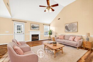 7829 High Maple Cir in North Charleston, SC - Building Photo