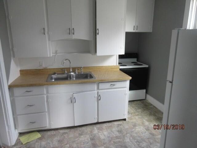64 Poplar Ave in Newark, OH - Building Photo - Building Photo