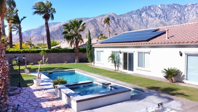 property at 3664 Vista Verde