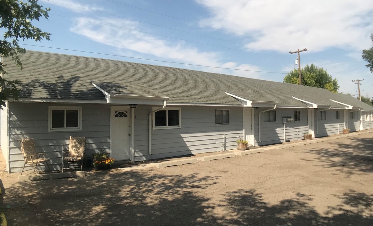 415 S Colorado Ave in Fruitland, ID - Building Photo