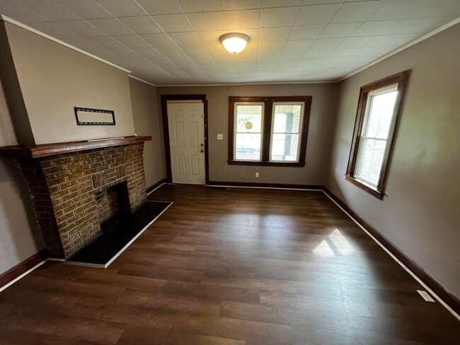 property at 627 S Burgess Ave