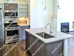 2243 W 32nd Ave in Denver, CO - Building Photo - Building Photo