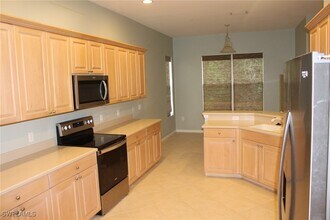 7836 Clemson St in Naples, FL - Building Photo - Building Photo