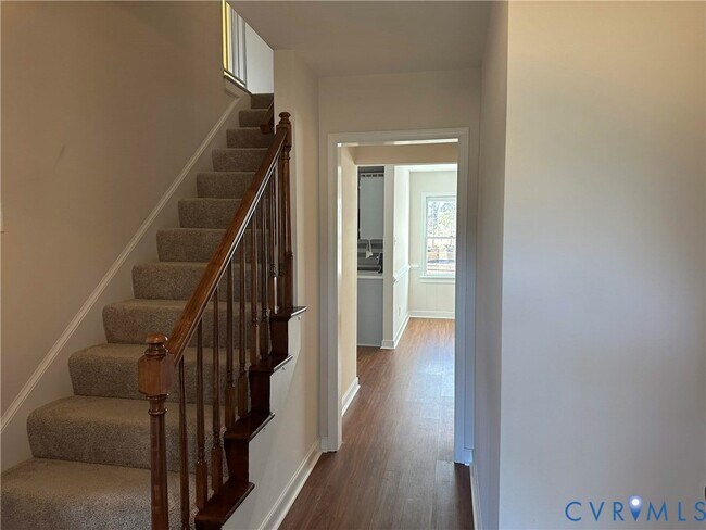 10510 Courtney Rd in Glen Allen, VA - Building Photo - Building Photo