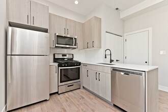 1925 S May St in Chicago, IL - Foto de edificio - Building Photo