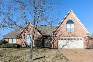 13102 Braybourne Pl in Olive Branch, MS - Building Photo