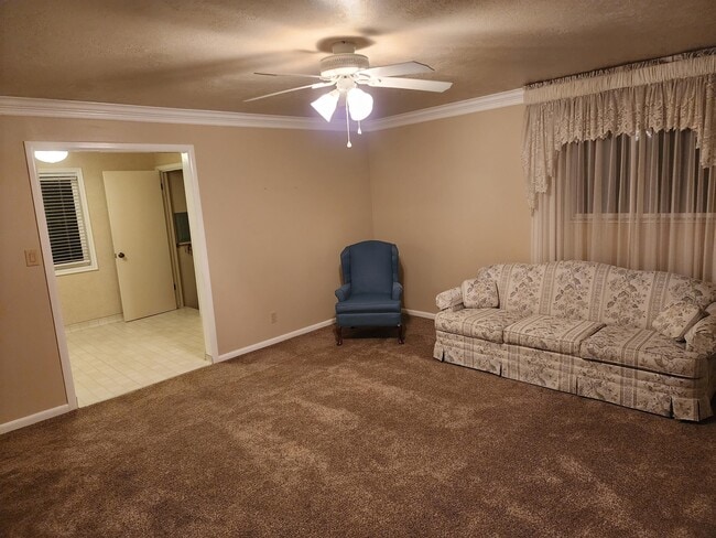 5065 S 300 W in Ogden, UT - Building Photo - Building Photo