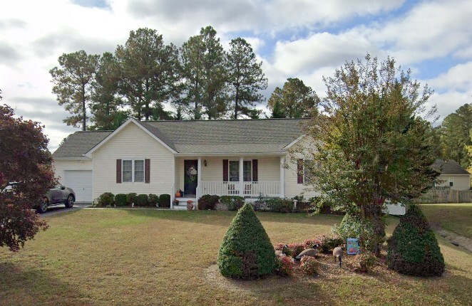 3707 Vanhorn Ct in Chester, VA - Foto de edificio