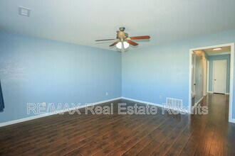 1314 W Margaret Pl in Rogers, AR - Building Photo - Building Photo