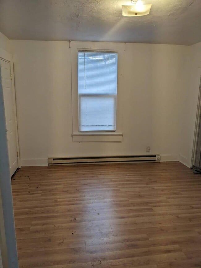 property at 1311 W Jackson St