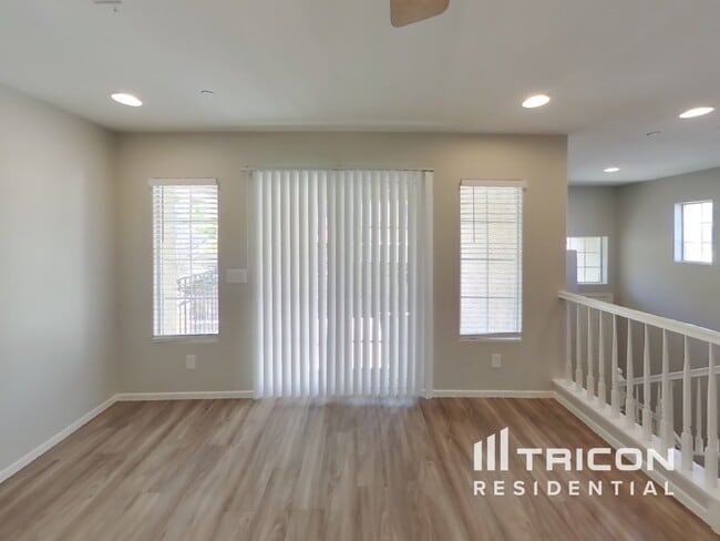 9169 Promising Ct in Las Vegas, NV - Building Photo - Building Photo