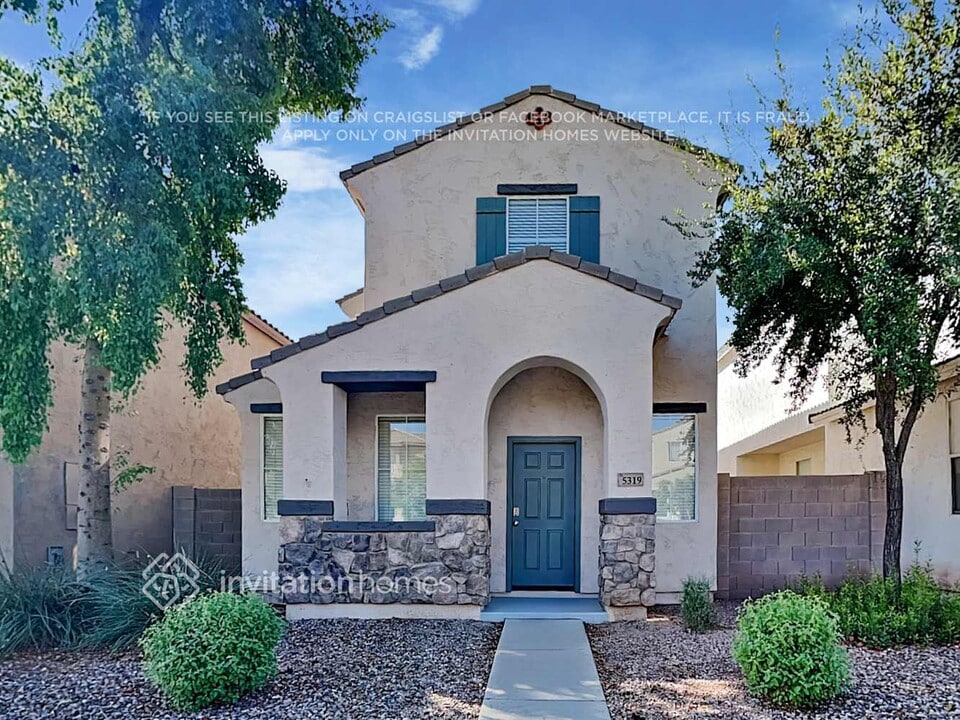 5319 W Illini St in Phoenix, AZ - Building Photo
