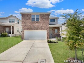 13531 Lily Ln in Saint Hedwig, TX - Building Photo