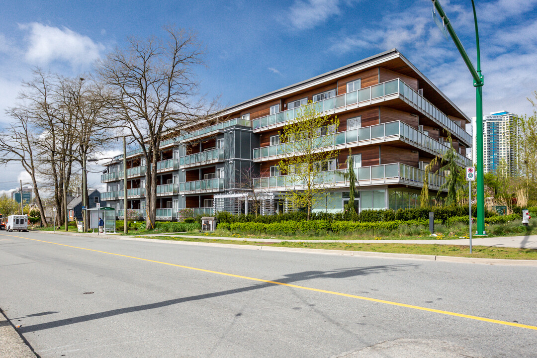 Vibe in Burnaby, BC - Building Photo