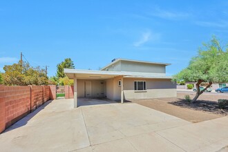 1123 E Loma Vista Dr in Tempe, AZ - Building Photo - Building Photo