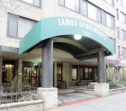 James Apartments in Washington, DC - Foto de edificio - Building Photo