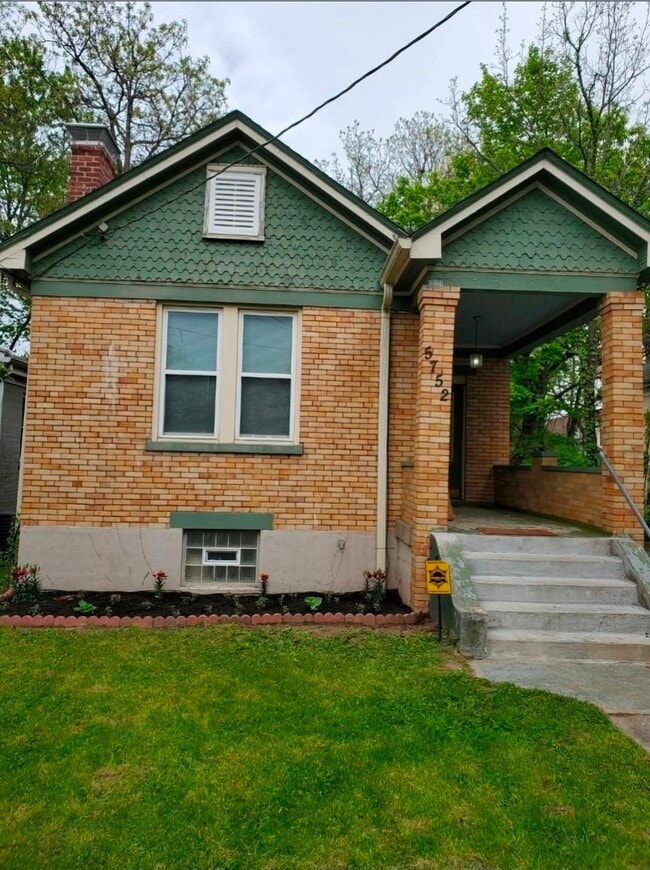 property at 5752 Saint Elmo Ave