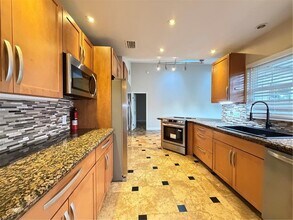 221 Dempsey Way in Orlando, FL - Building Photo - Building Photo