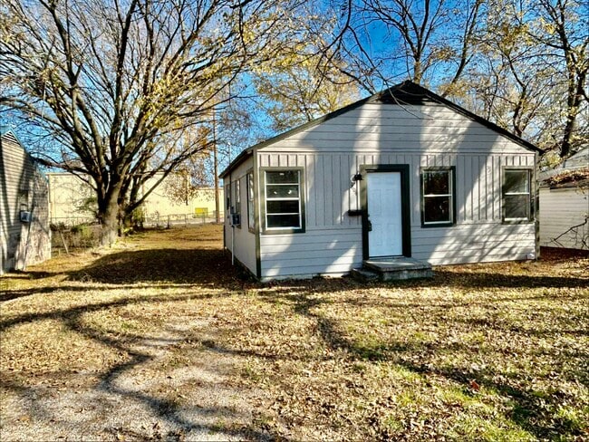 property at 804 N Stockton St