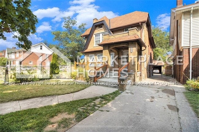 2918 Burlingame St in Detroit, MI - Building Photo - Building Photo