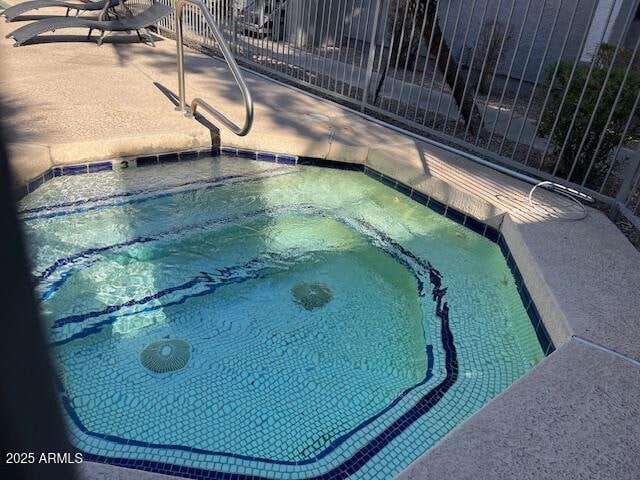 15402 N 28th St in Phoenix, AZ - Building Photo - Building Photo