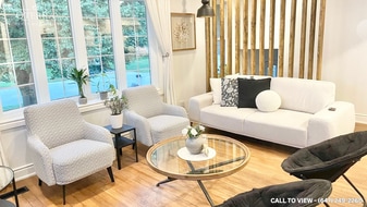 12 Foster Cres in Cambridge, ON - Building Photo