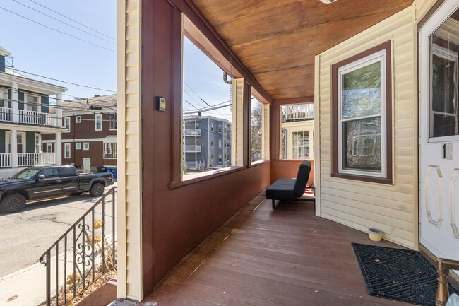 12 -14 Barton St in Somerville, MA - Building Photo - Building Photo