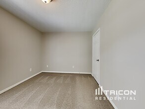 3310 51st St N in St. Petersburg, FL - Foto de edificio - Building Photo