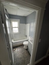 11130 Continental Ave in Cleveland, OH - Building Photo - Building Photo
