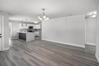 2105 9th St NE in Winter Haven, FL - Building Photo - Building Photo