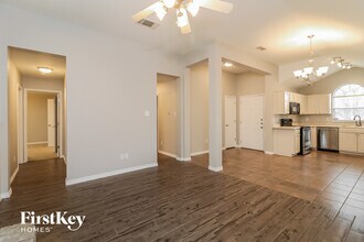 900 Buffalo Springs Dr in Fort Worth, TX - Building Photo - Building Photo