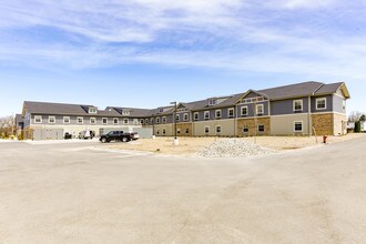 Provision Living at West Bloomfield in West Bloomfield, MI - Building Photo - Building Photo