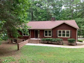 421 Constitution Dr in Durham, NC - Building Photo