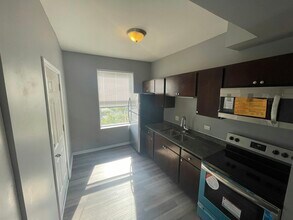 1854 S Central Park Ave in Chicago, IL - Building Photo - Building Photo