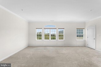 21582 Zuknick Terrace in Ashburn, VA - Building Photo - Building Photo