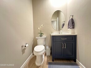 2238 W Azure Creek Loop in Oro Valley, AZ - Building Photo - Building Photo