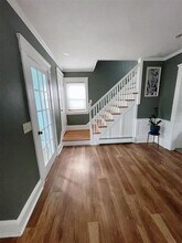 33 Waldron Ave in Cranston, RI - Building Photo - Building Photo