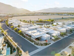 3345 Ambassador Dr in Palm Springs, CA - Building Photo - Building Photo