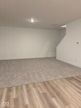 2884 Woods Edge Dr in Greenwood, IN - Building Photo - Building Photo