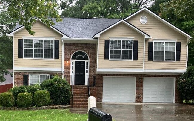 property at 5490 Windswept Trce