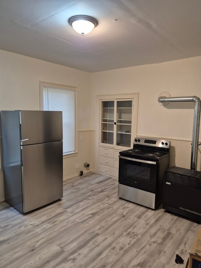 12 Mattson Ave, Unit unit #1 12 Mattson ave