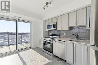 1480 Bayly St in Pickering, ON - Building Photo - Building Photo