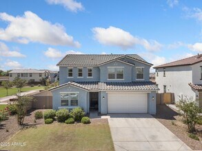 7352 S Briarwood Ln in Gilbert, AZ - Foto de edificio - Building Photo